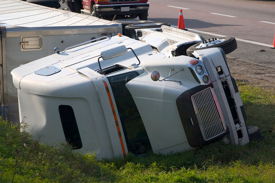 Truck Accident Lawyer Near Troy, MI