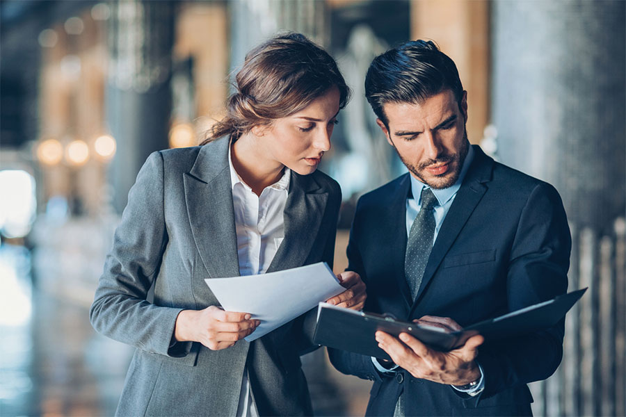 Business Attorney near Oakland Charter Township MI